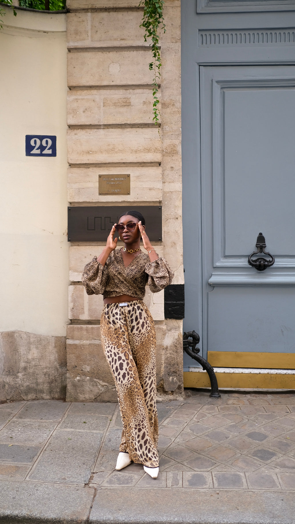 Le top cache-coeur GENESSY leopard