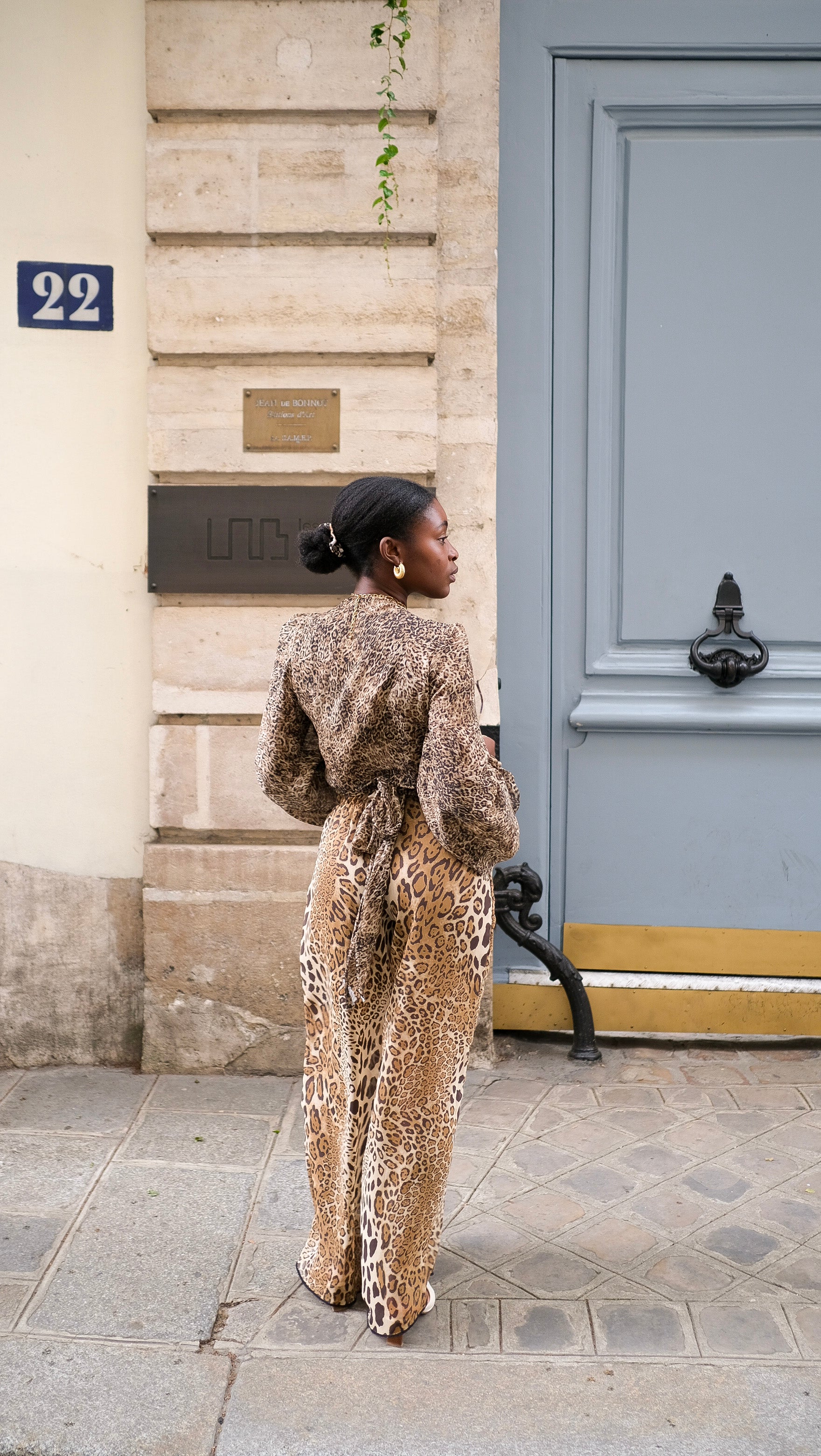 Le top cache-coeur GENESSY leopard