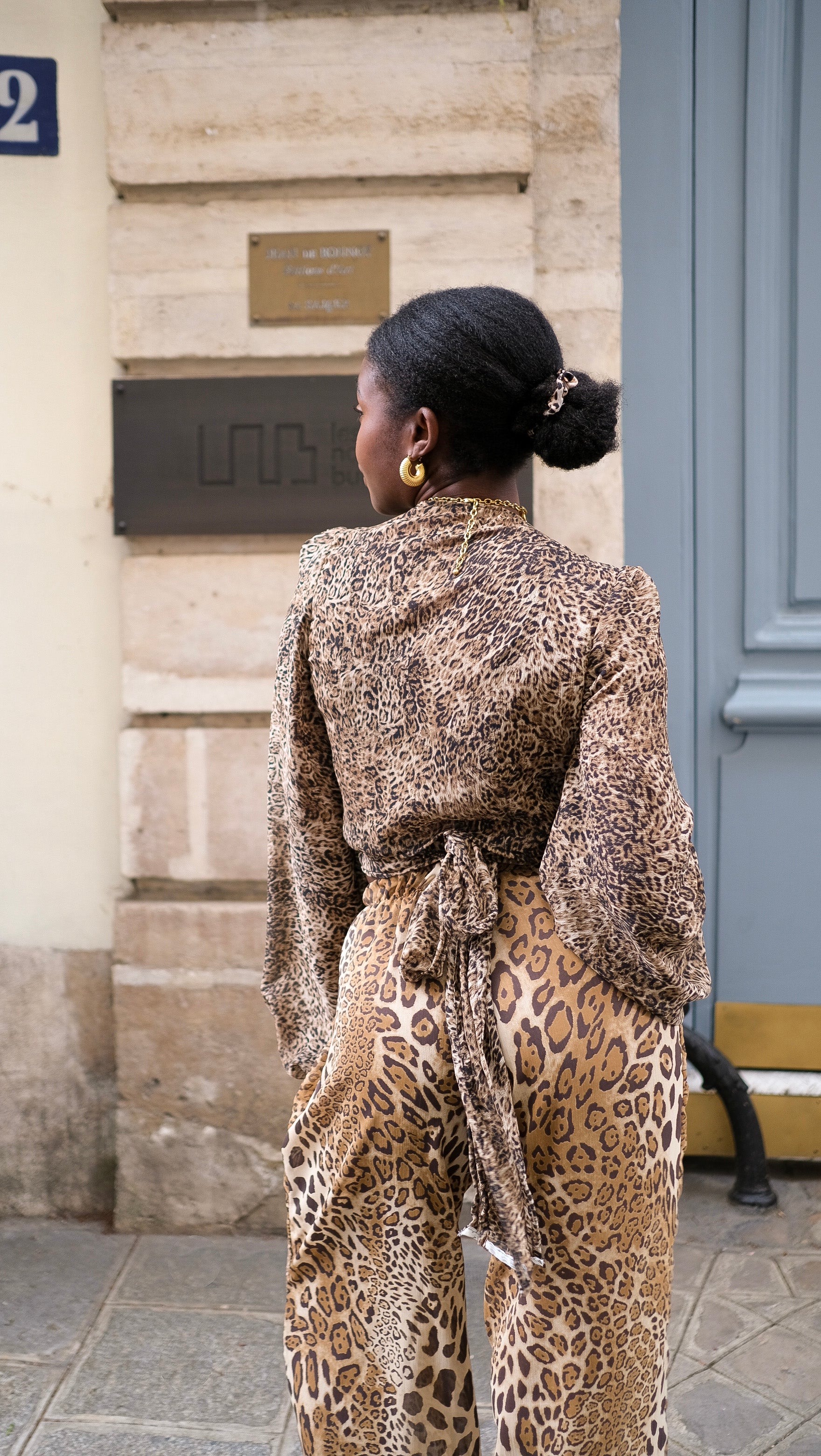 Le top cache-coeur GENESSY leopard