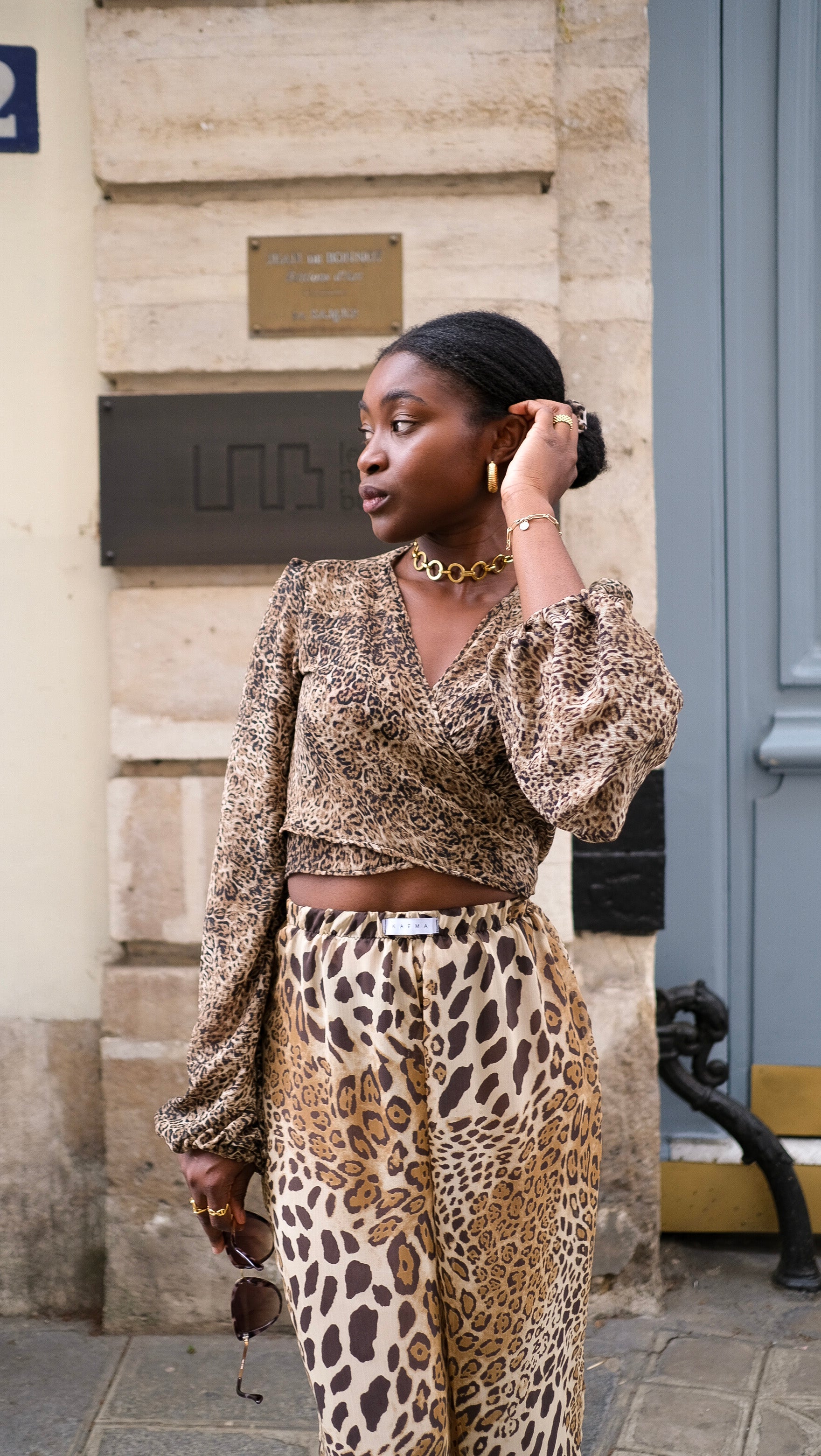 Le top cache-coeur GENESSY leopard