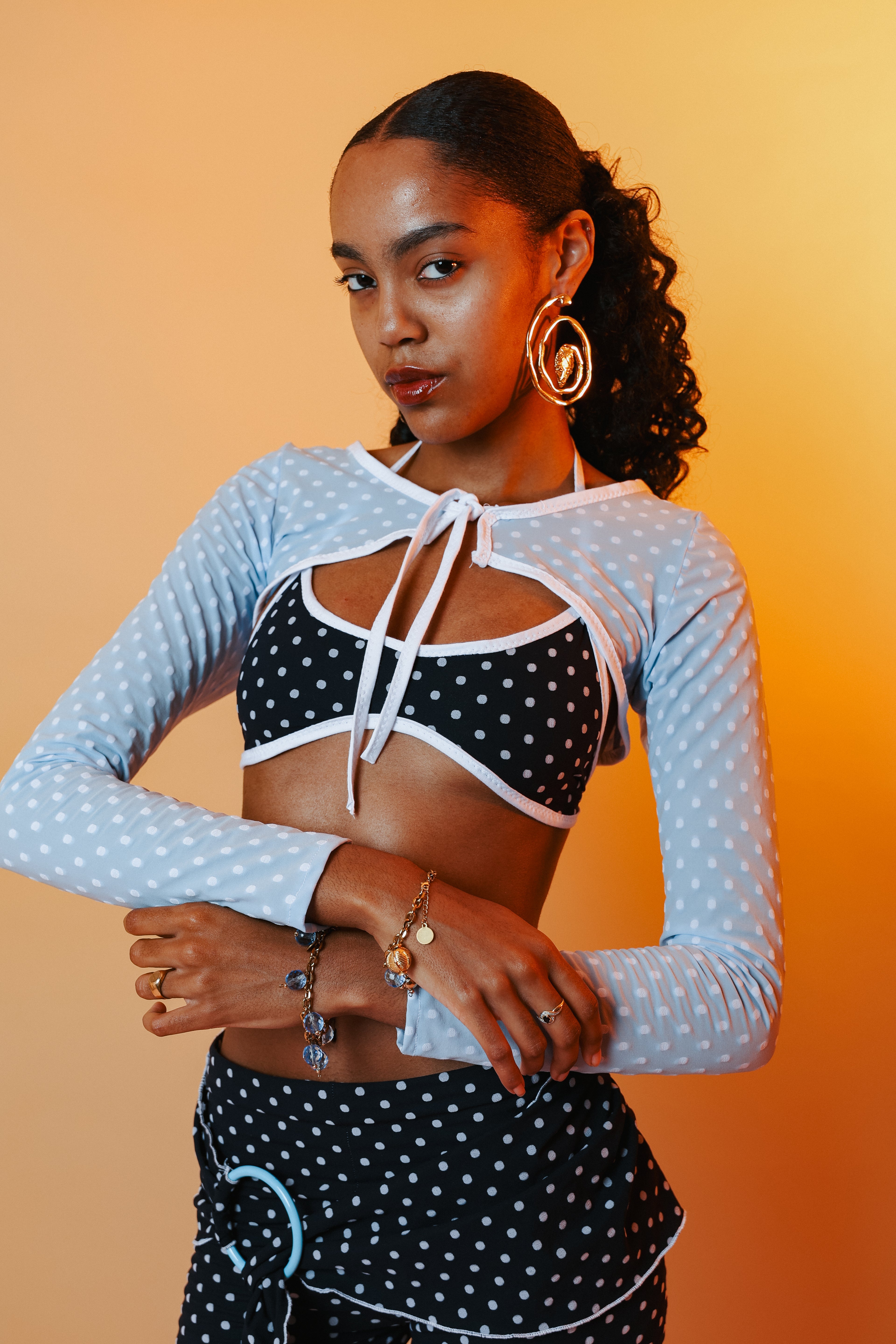 Boléro de bikini shortie à pois