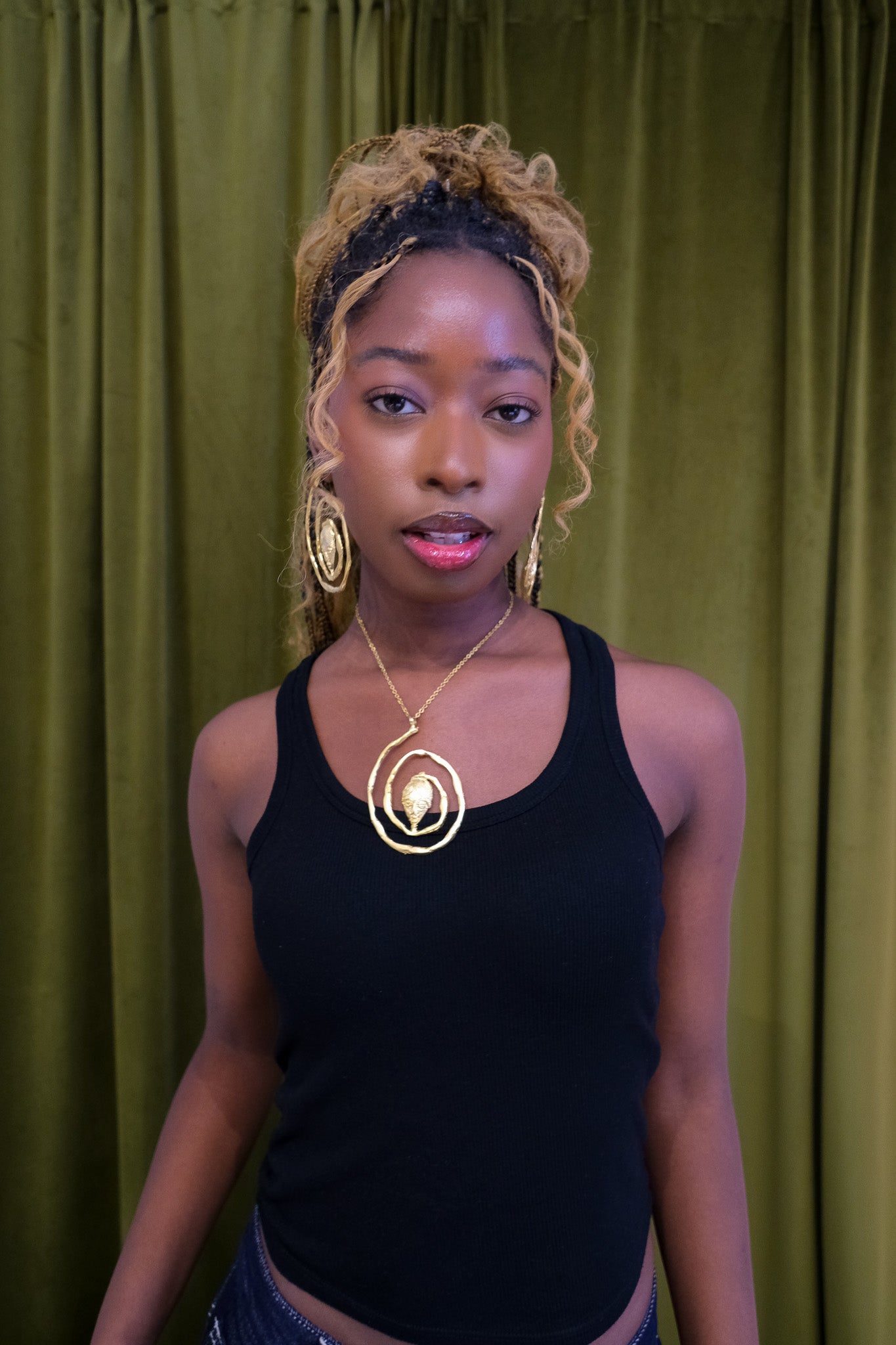 Boucle d'oreille ADEKRA