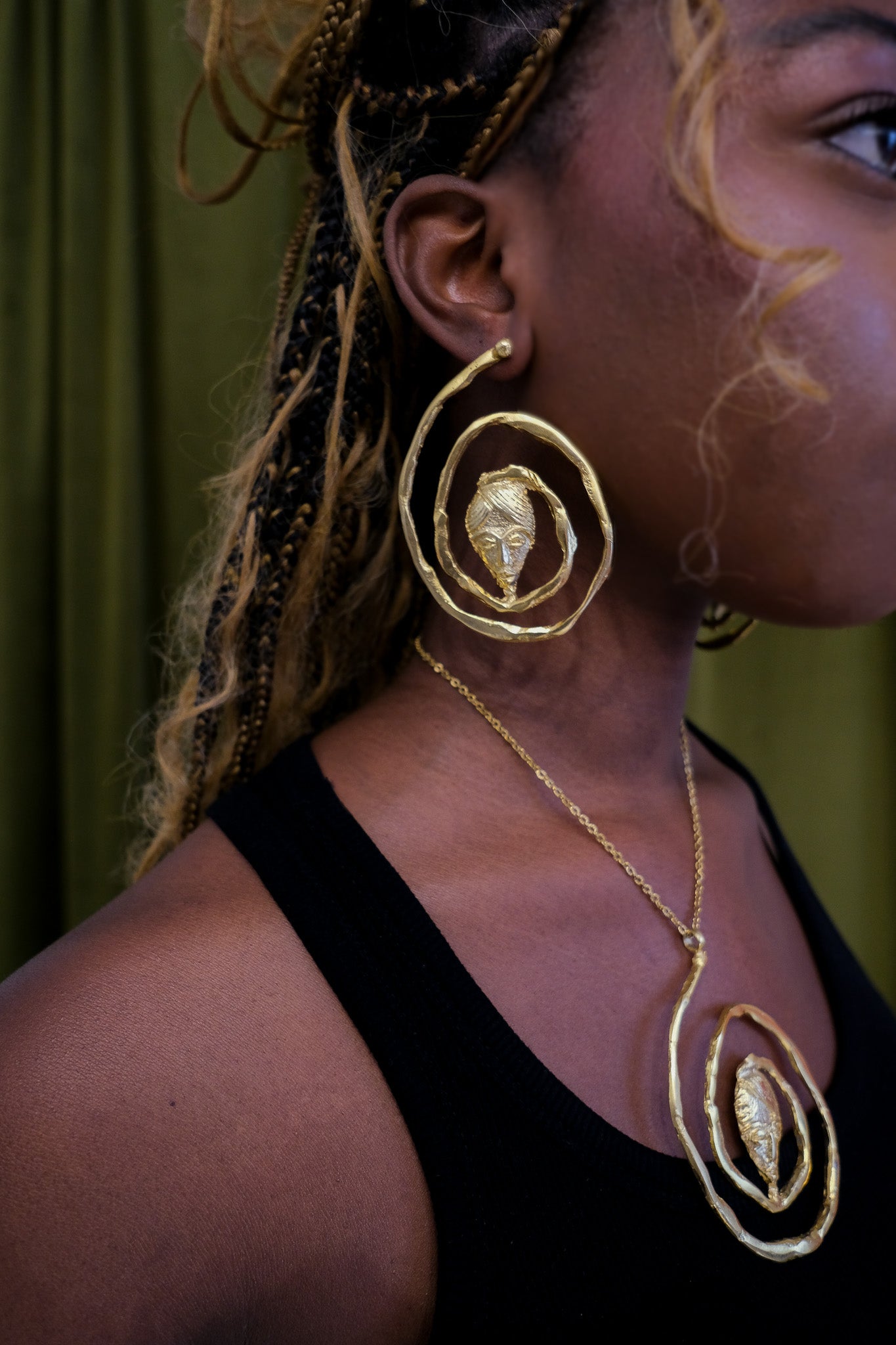 Boucle d'oreille ADEKRA