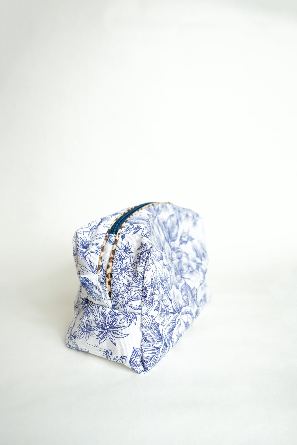 La beauty case "jouy bleu"