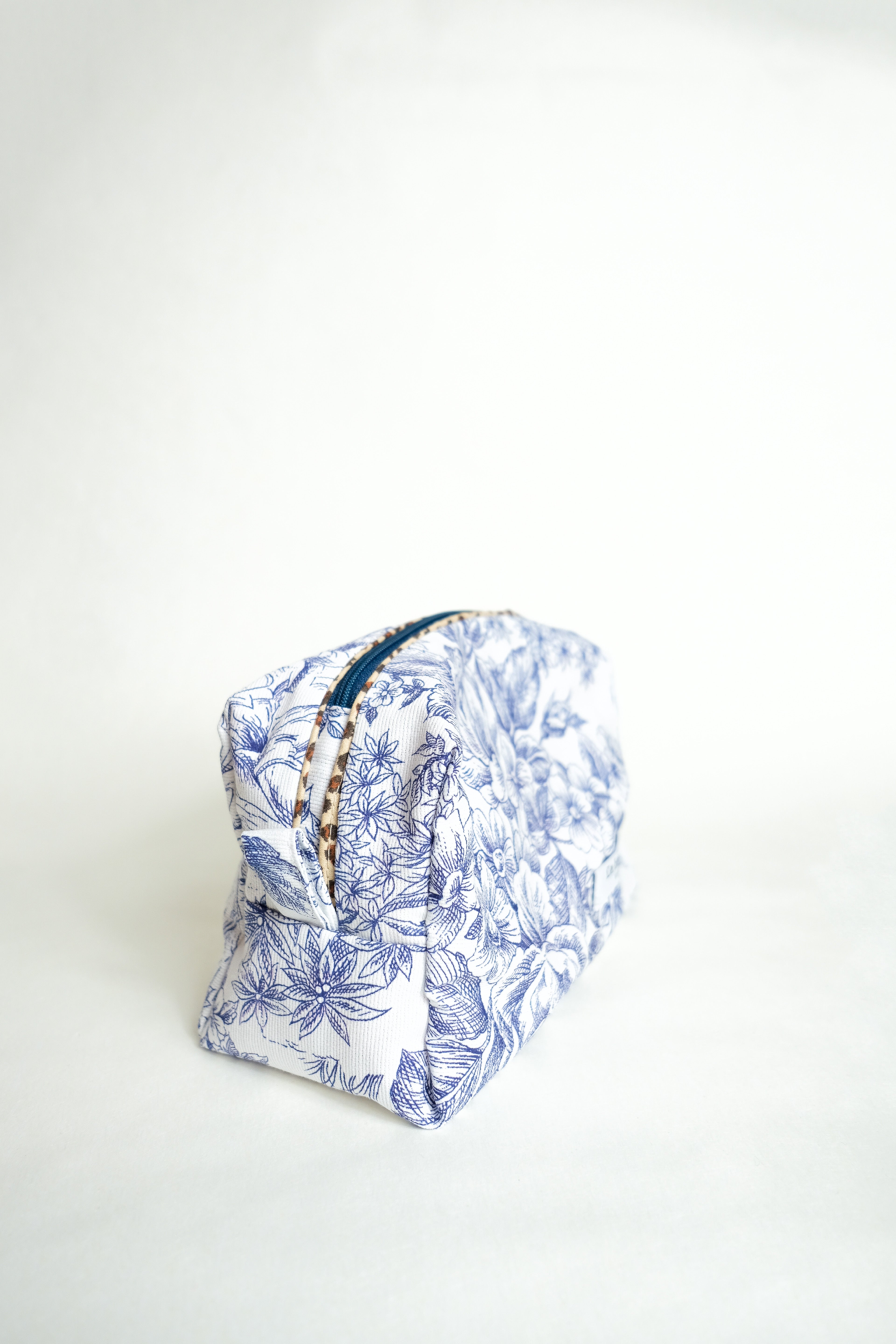 La beauty case "jouy bleu"