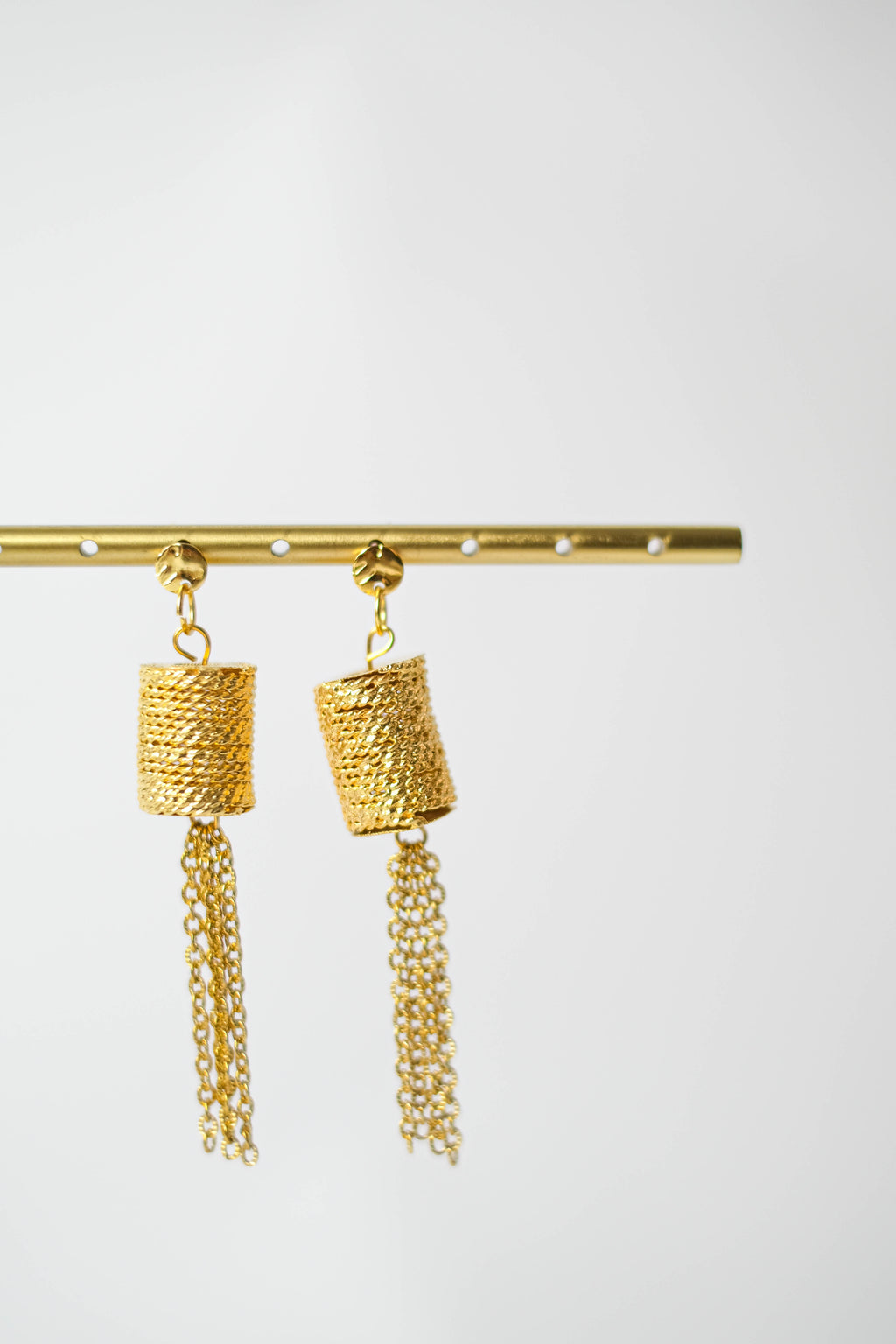 Les boucles d'oreilles BLY