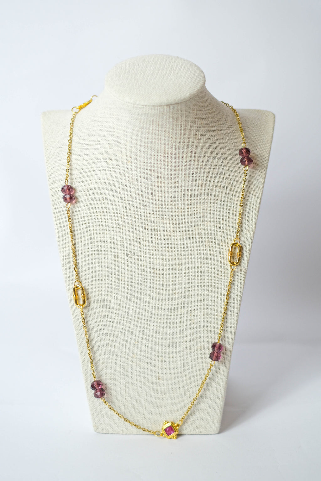 Le sautoir EMELINE violine