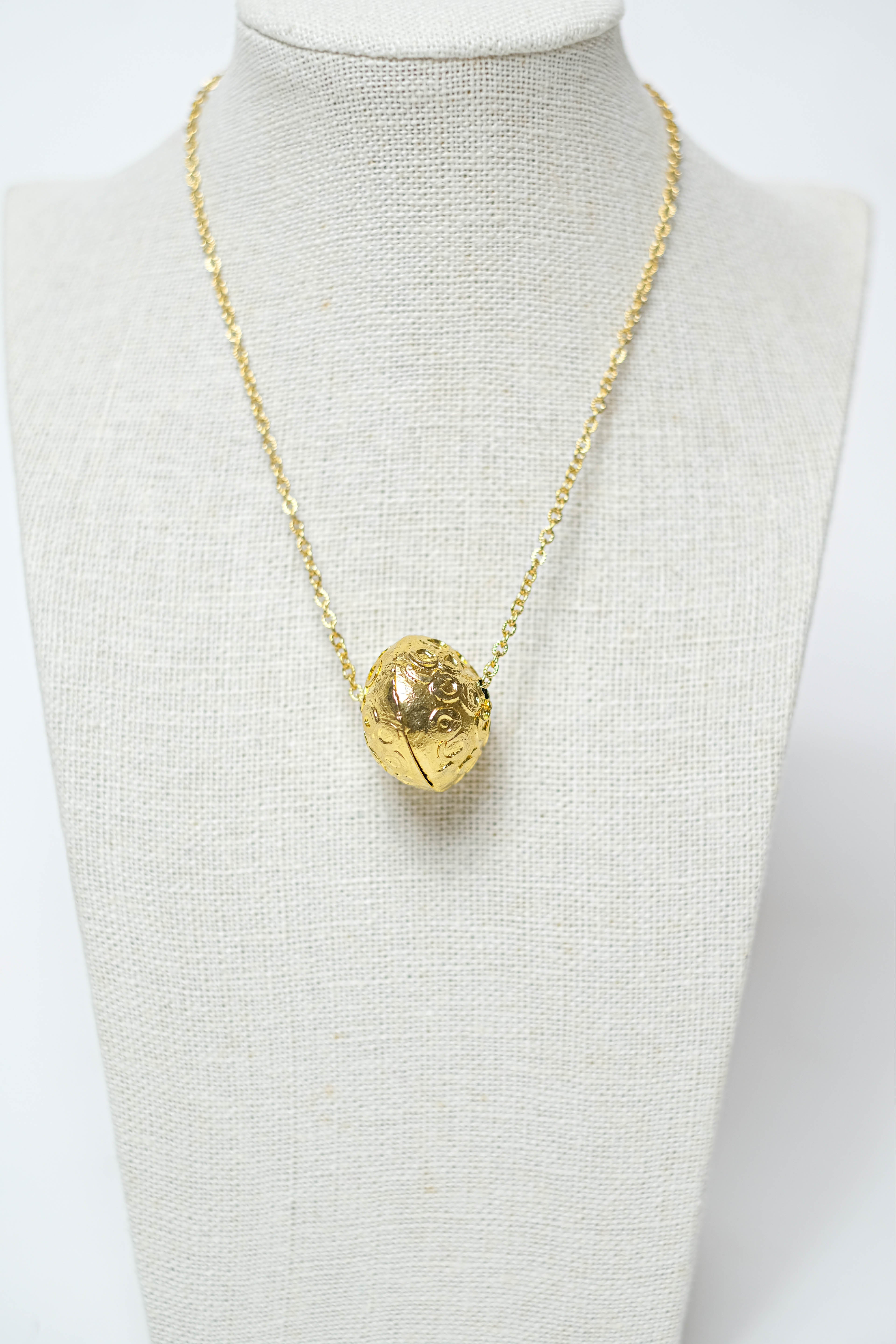 Le Collier SIMON