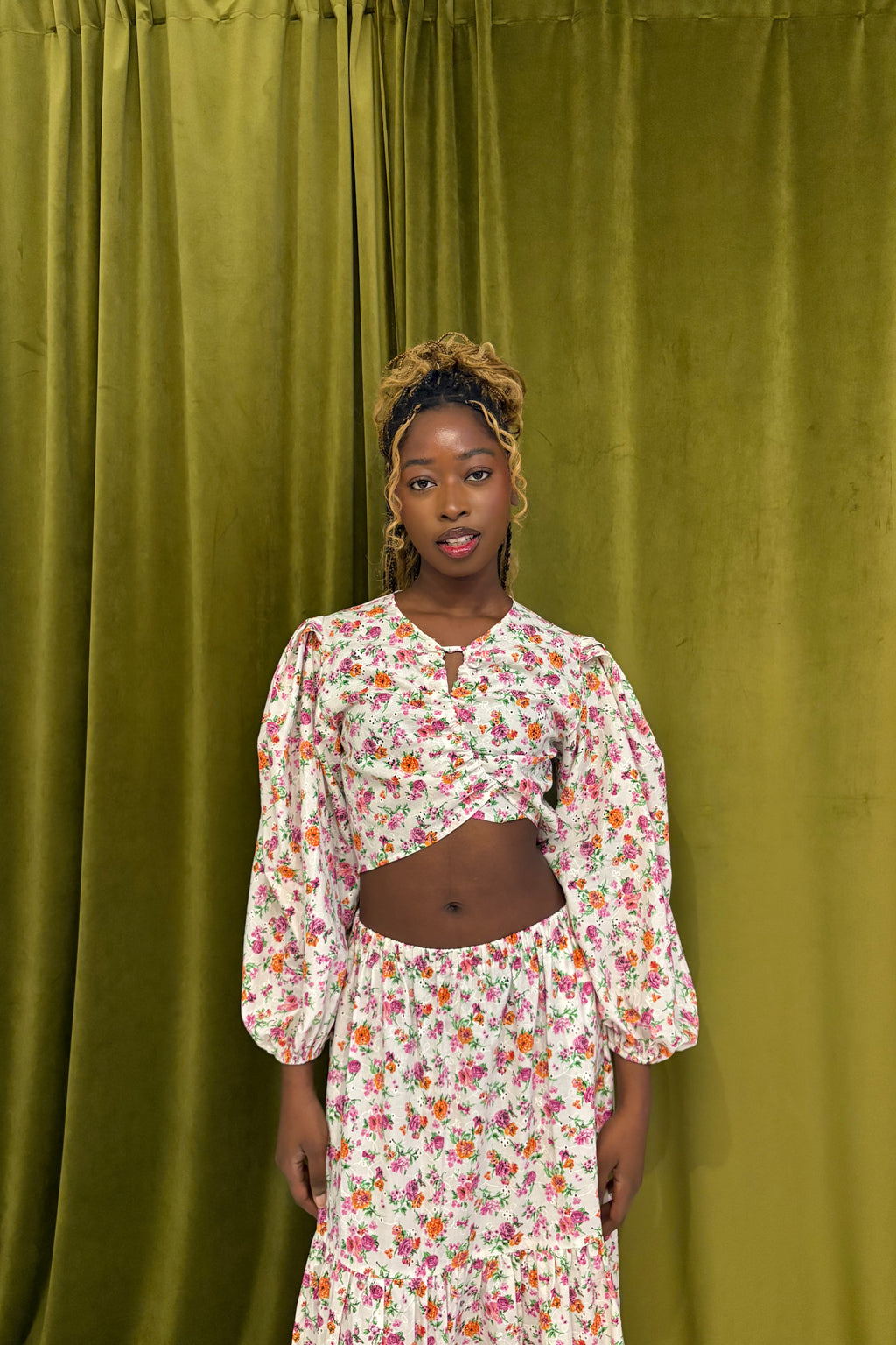 La jupe NARA broderie anglaise