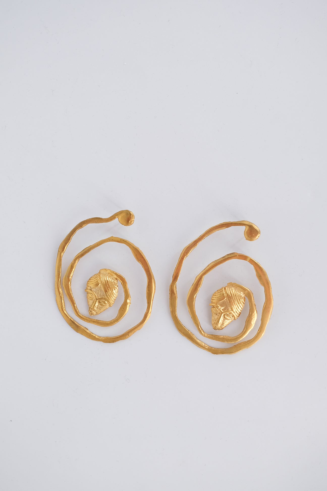 Boucle d'oreille ADEKRA